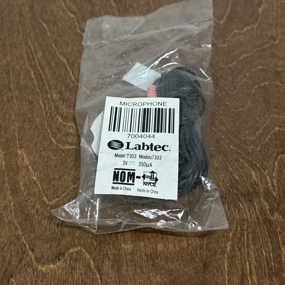 Labtec Model‎ 7303 Wired Microphone 3.5mm Plug New In Plastic Bag